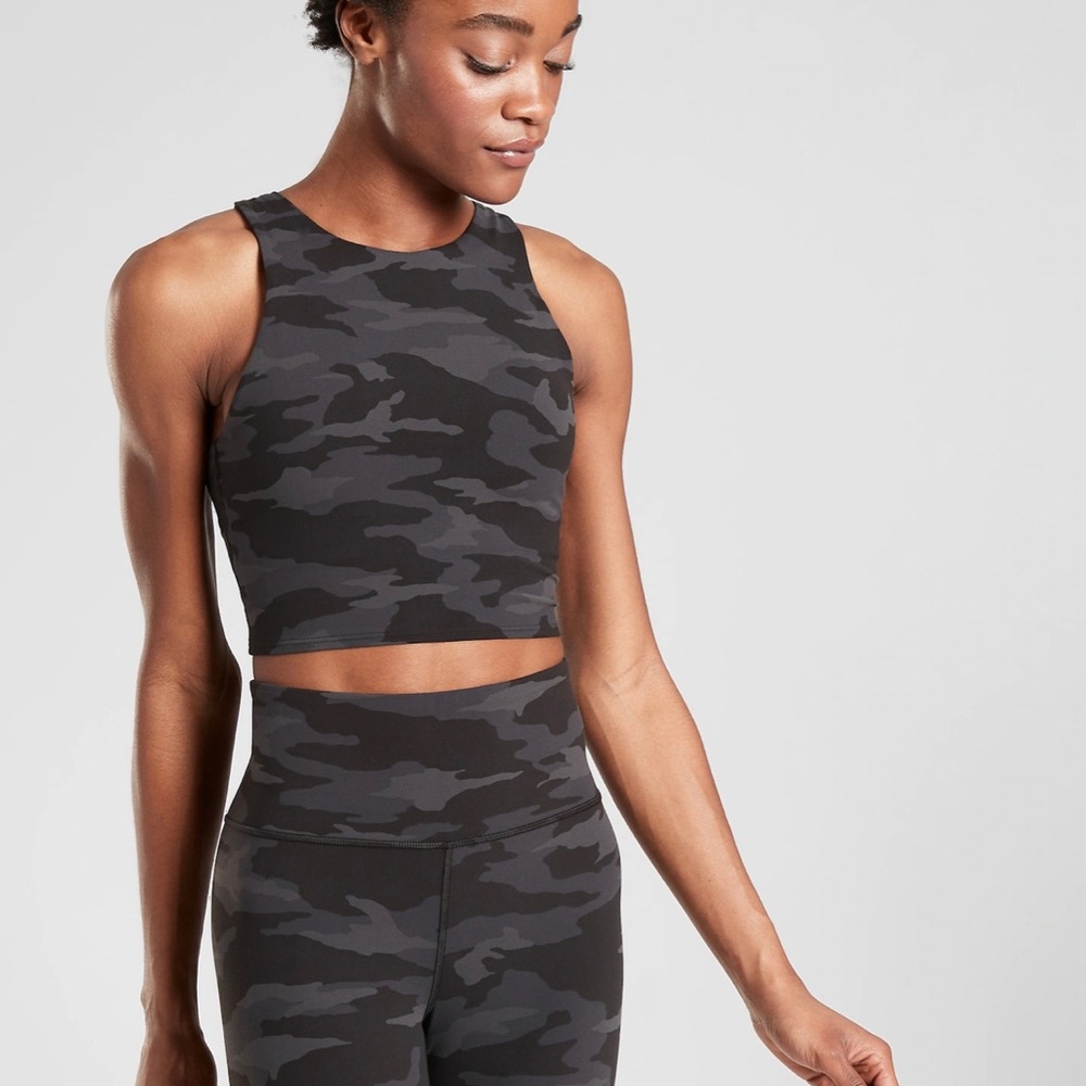 Athleta Concious Crop A-C Sports Bra